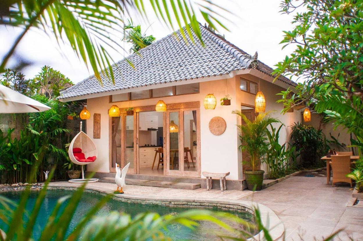 Ambermoon Villas เซมินยัค ภายนอก รูปภาพ
