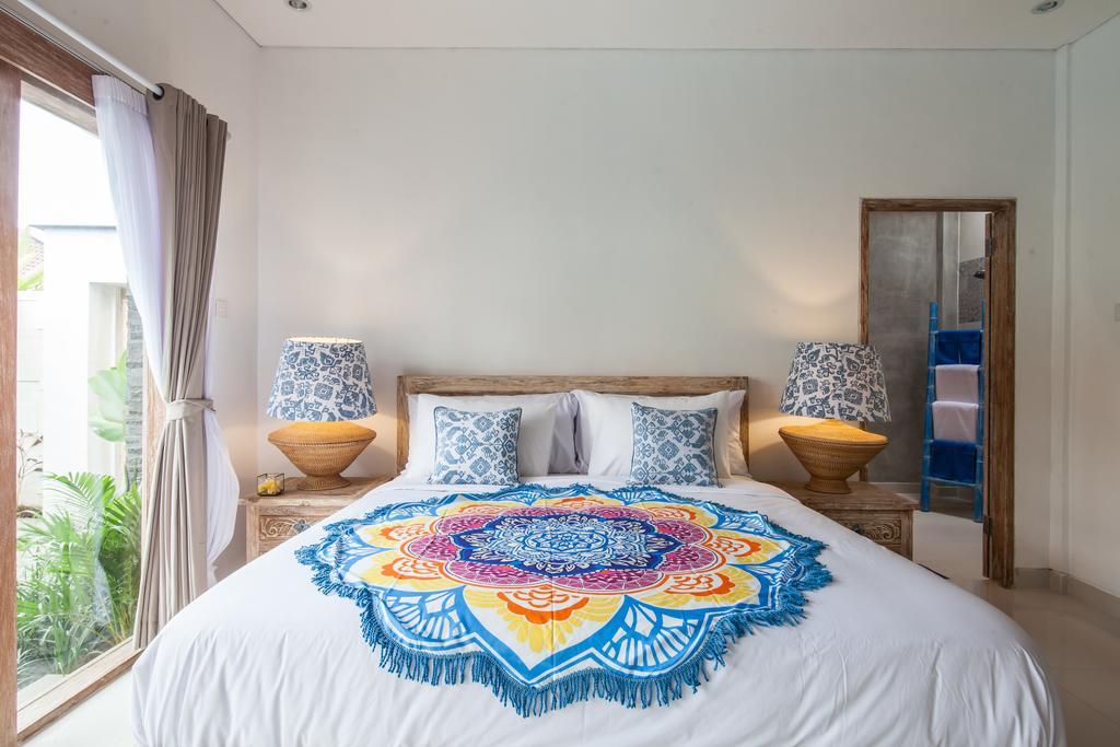 Ambermoon Villas เซมินยัค ภายนอก รูปภาพ